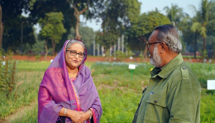 টিভিতে দেখা যাবে প্রধানমন্ত্রীর কৃষিকাজ