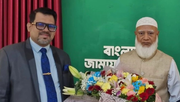 জামায়াত আমিরের সম্মতি ছাড়া পররাষ্ট্রমন্ত্রীকে চিঠি: উপদেষ্টা মাহমুদুল হাসানকে অব্যাহতি