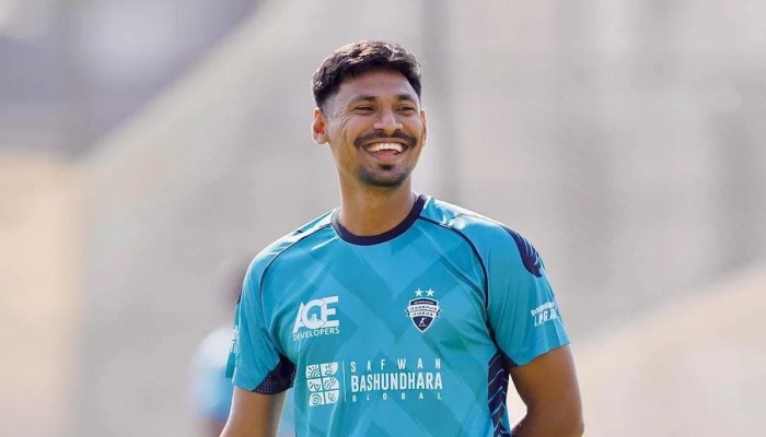 ১ কোটি ৬৪ লাখ টাকায় বিক্রি হলেন মুস্তাফিজ