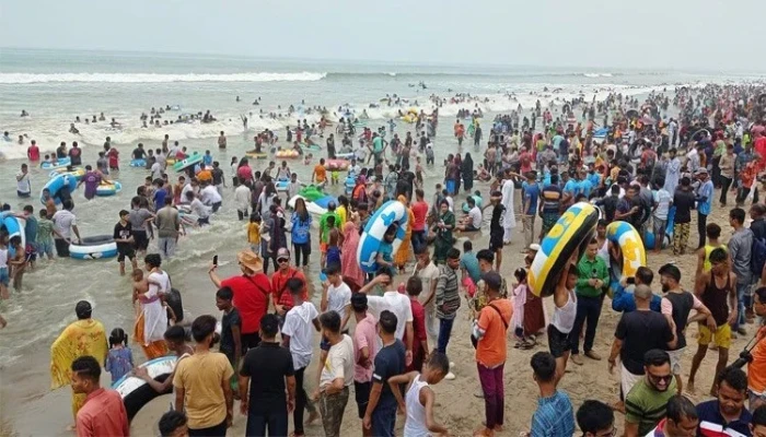 ঈদের ছুটি ঘিরে জমে উঠতে যাচ্ছে কক্সবাজার