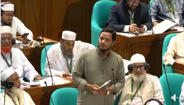 সংশোধনীর জন্য ছাত্ররা জীবন দেয়নি, রাষ্ট্র সংস্কার চেয়েছে: শফিকুল ইসলাম মাসুদ