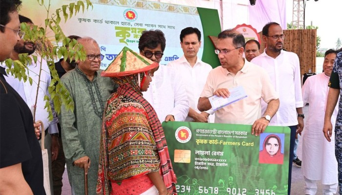 গাছে আম-জাম ধরলে আমাকে পাঠাবেন: কৃষকদের প্রধানমন্ত্রী