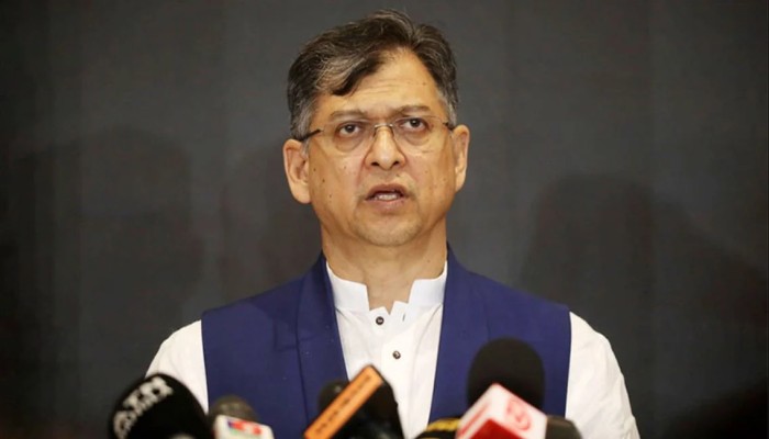 মাদক ও মানব পাচার নির্মূলে বিশেষ অভিযান শুরু হবে: স্বরাষ্ট্রমন্ত্রী