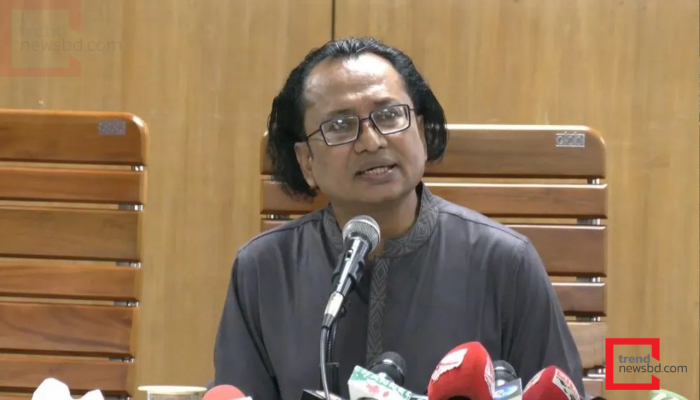 শেখ হাসিনার দেশে ফেরার ঘোষণা নিয়ে যা বললেন প্রধানমন্ত্রীর উপদেষ্টা