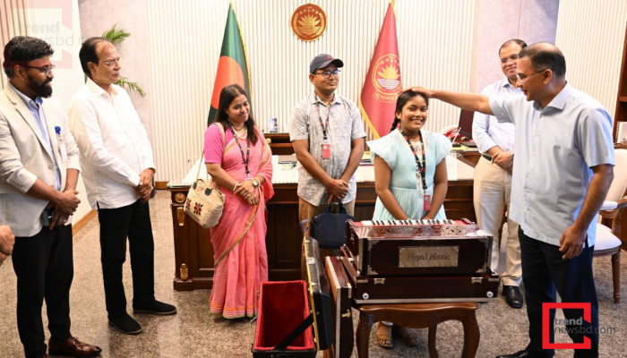 প্রধানমন্ত্রী তারেক রহমানের সঙ্গে সাক্ষাতে অনুশ্রীর স্বপ্নপূরণ!