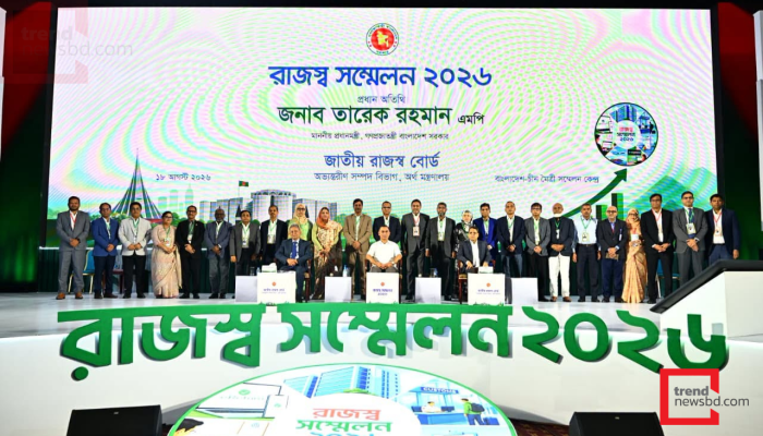 অপ্রয়োজনীয় খাতে ব্যয় কমানোর চেষ্টা করছে সরকার: প্রধানমন্ত্রী