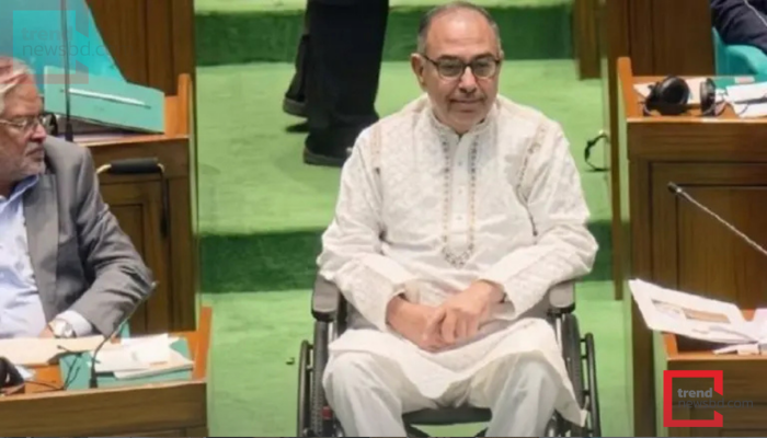 মির্জা আব্বাস সংসদে এলেন হুইলচেয়ারে, দিলেন আবেগঘন বক্তৃতা